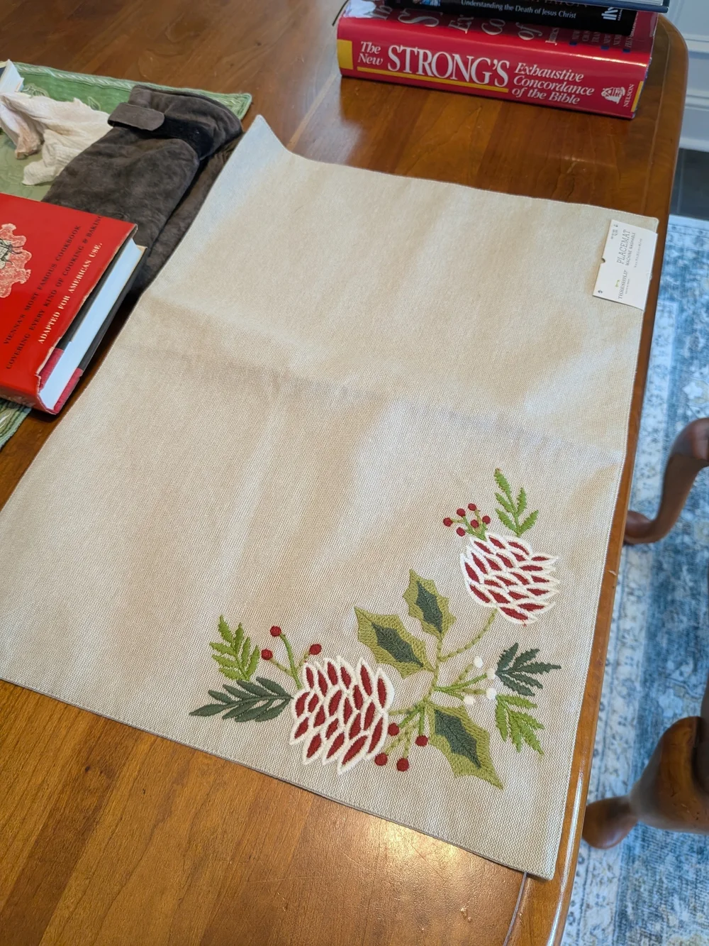 Threshold Neutral Beige Placemat - Single Machine-Washable Mat Christmas Berries